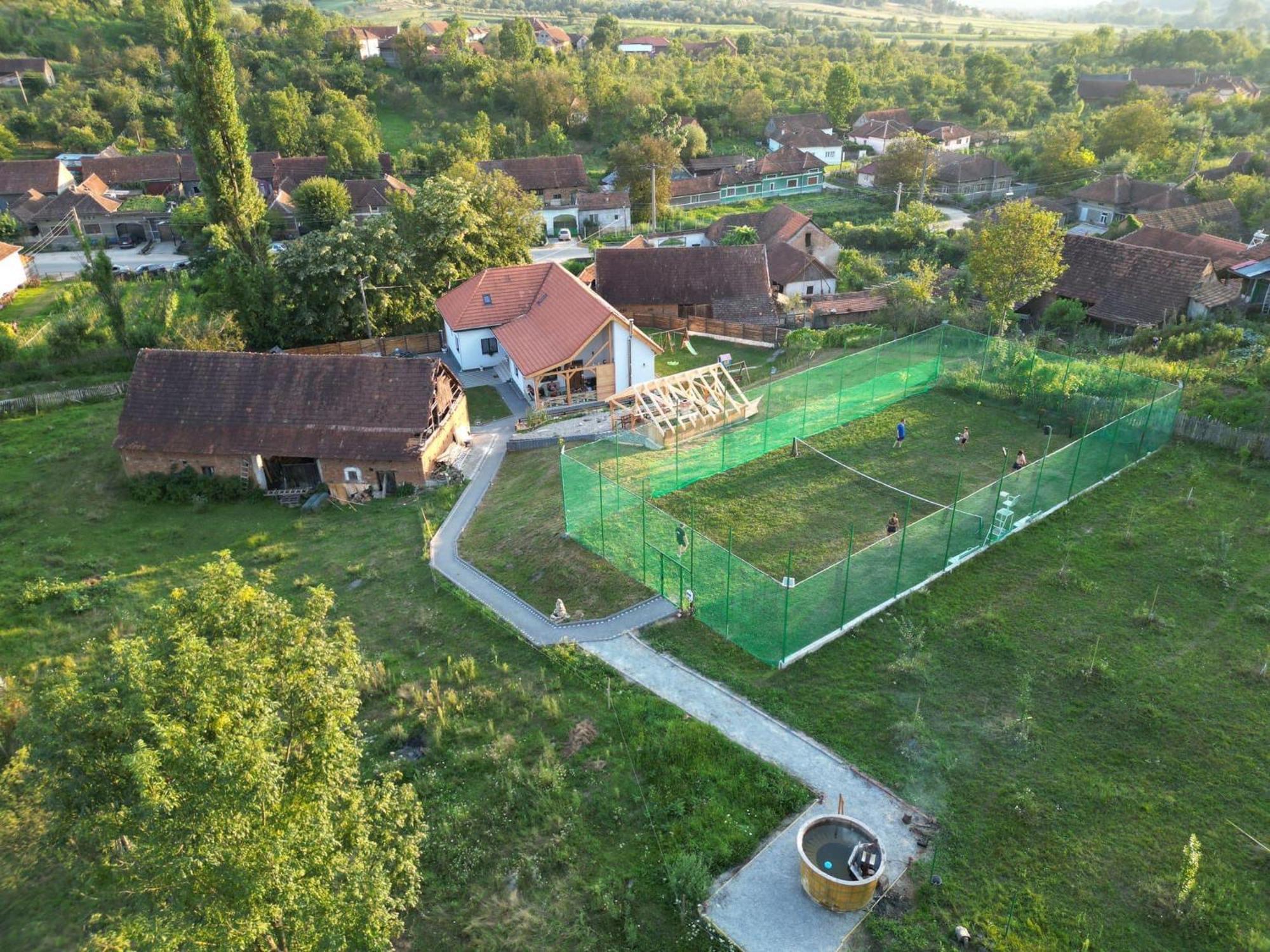 Domeniul Bondarelului Ocolisu Mic Exterior foto